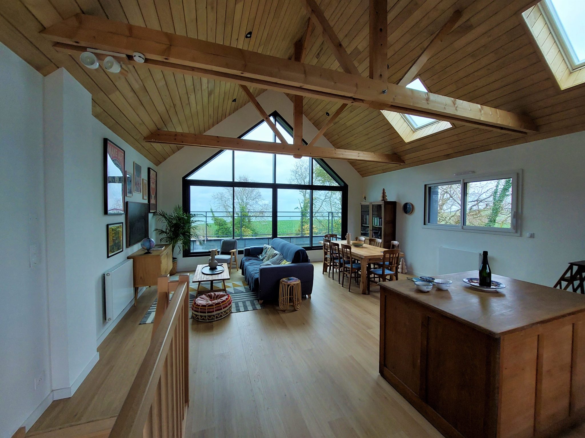 Maisons Contemporaine à bardage bois intérieur